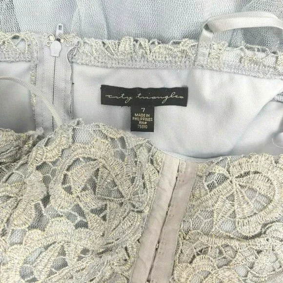 City Triangles Mini Dress Blue Lace And Tulle Size 7 - Picture 7 of 7